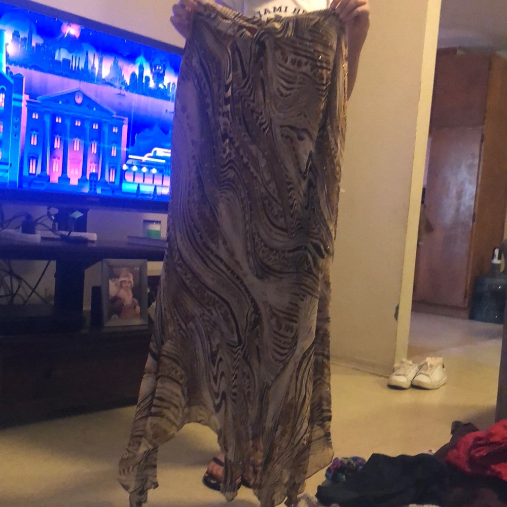 Women’s formal wear